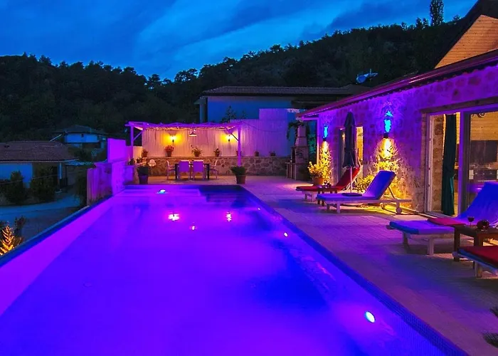 Villa İslamlar 2 Bedroom With Private Pool *