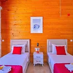 İslamlar 2 Bedroom With Private Pool فيلة *